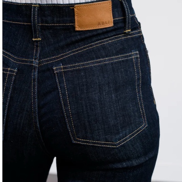 Able NWT Wide Leg Holly Kick Flare Jeans Dark Blue Size 29 - Picture 2 of 10